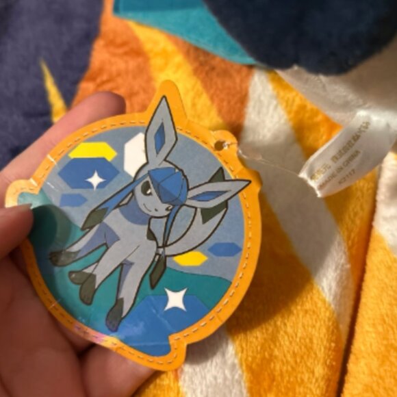 Pokemon Glaceon Plush NWT New with Tag Japanese Import - Picture 2 of 4